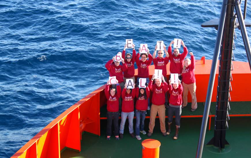 Stanford Earth Science researches on a boat headed to Antarctica 