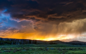 Clouds and lightning in Yellowstone